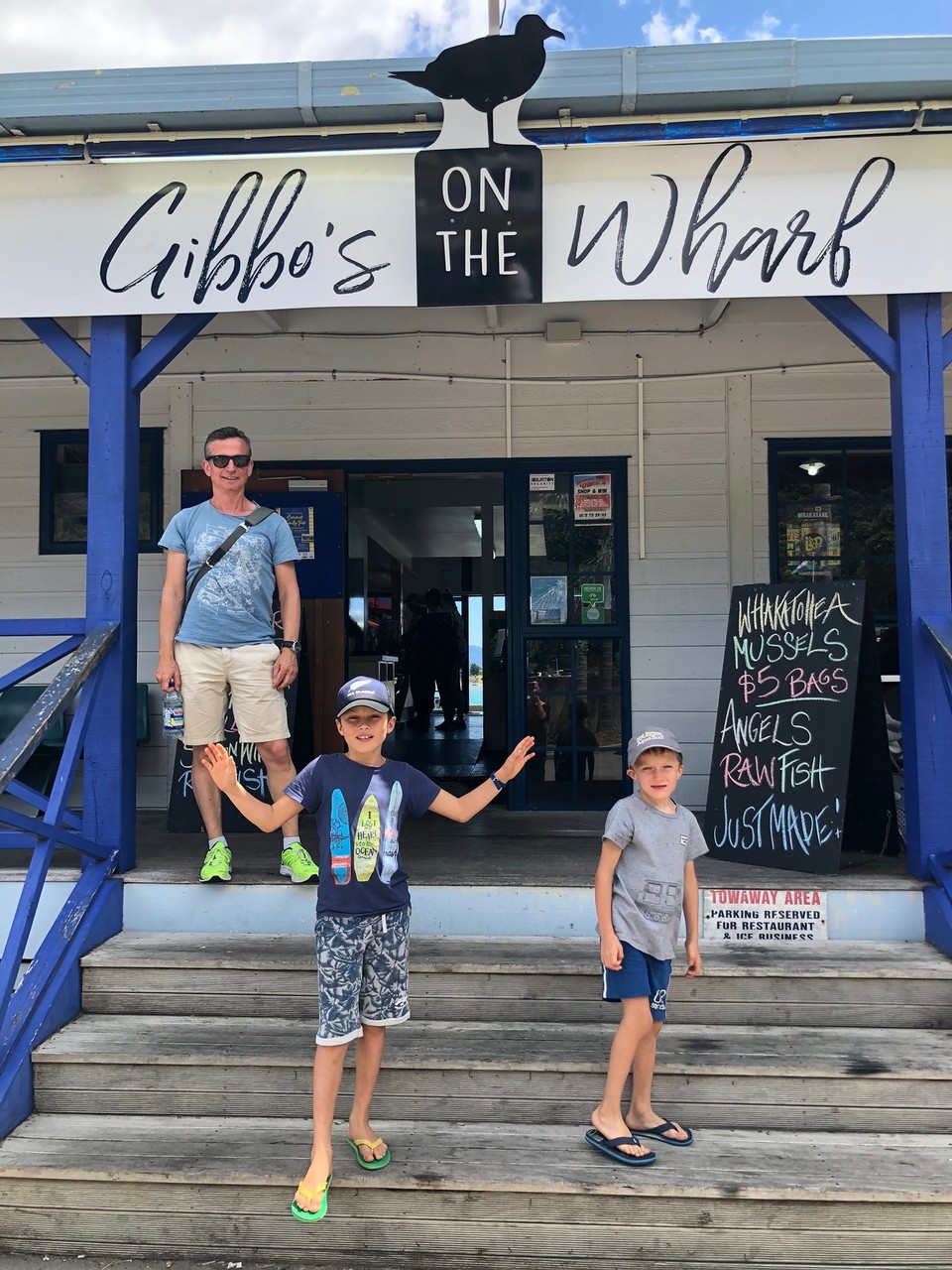 Neuseeland - Ōhope - Mittagessen im Gibbo‘s on the wharf in Whakatane,  sehr empfehlenswert!! Frischer geht nicht!