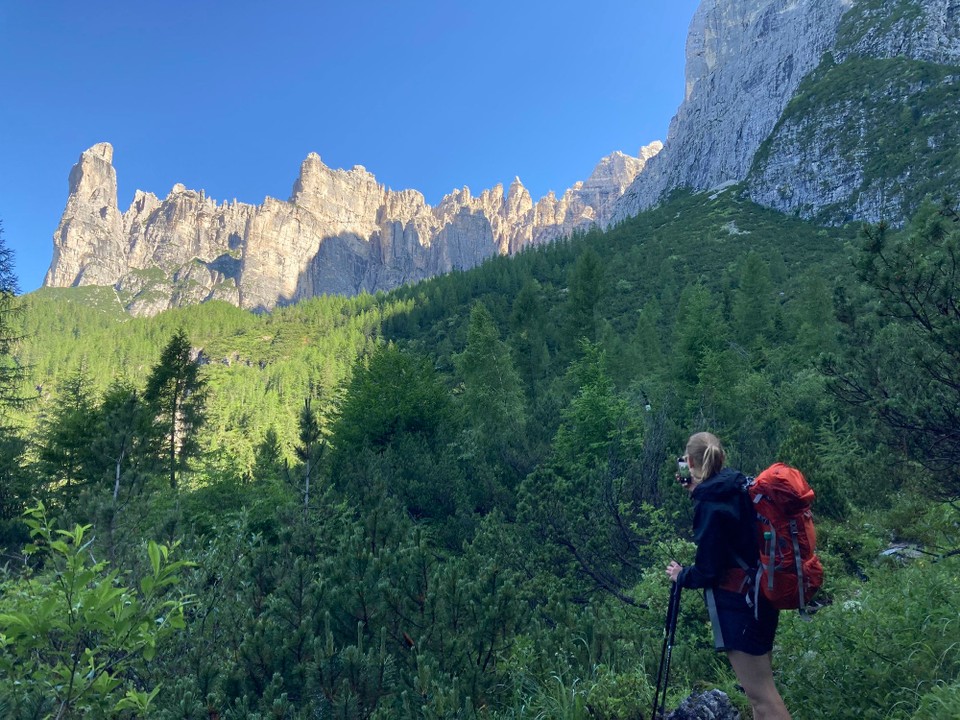 Italien - Agordo - Unter der Wand war die Hütte 