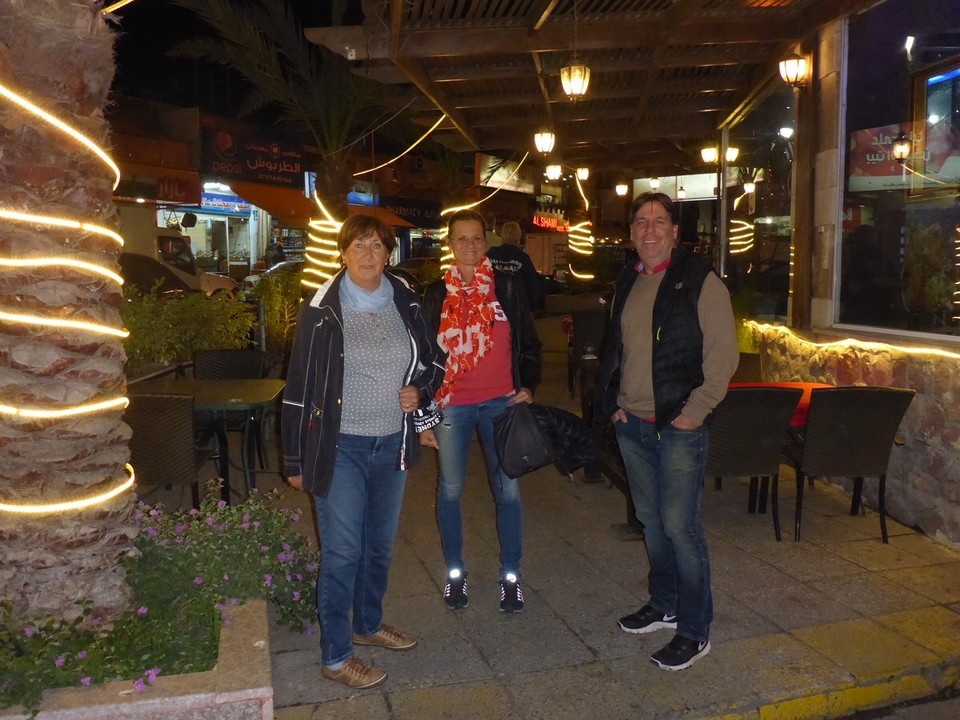 Jordanien - Aqaba - Großes Erstaunen auch bei unseren Österreichischen 🇦🇹 Freunden