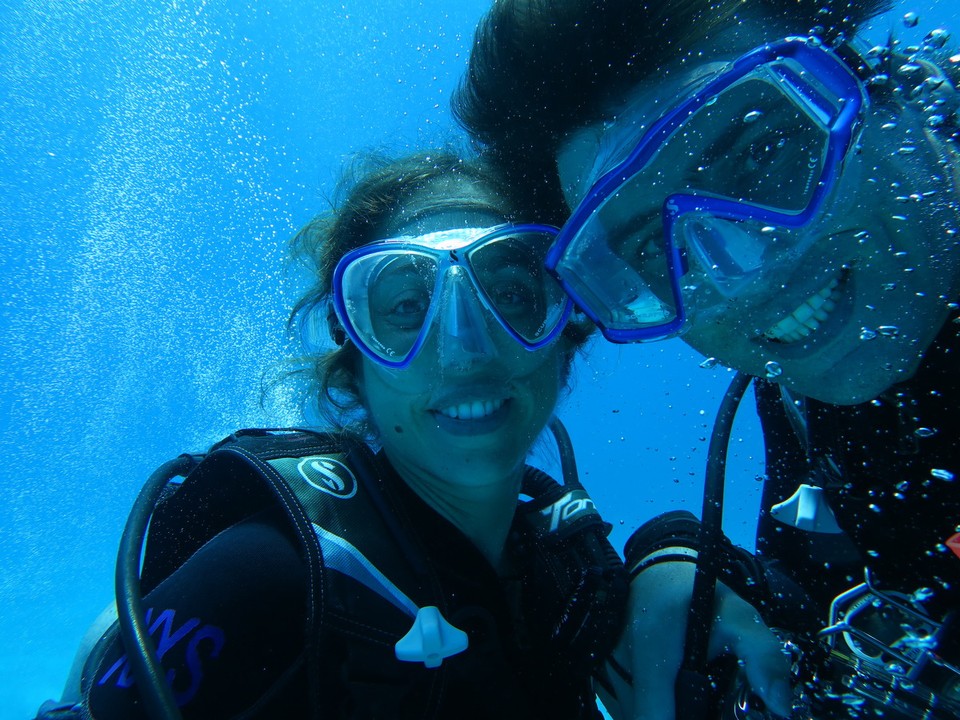 Australia - Cairns City - Under the water