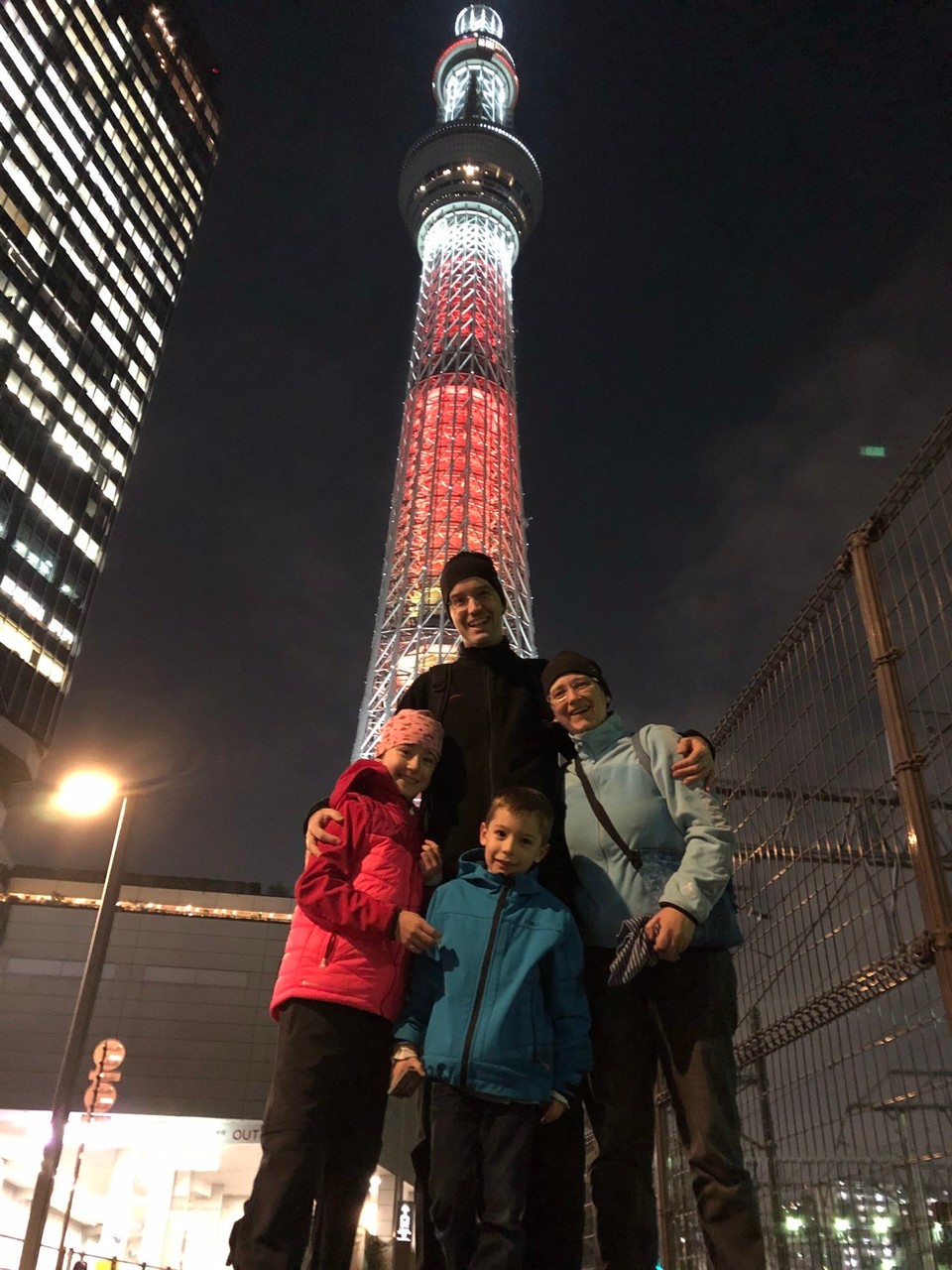 Japan - Sumida-Ku - Der skytree ist 634m hoch!