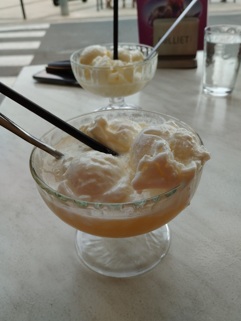Frankreich - Mèze - Und jetzt ein Eis mit Alkohol 😜🤣🤣🤣😋😋😋