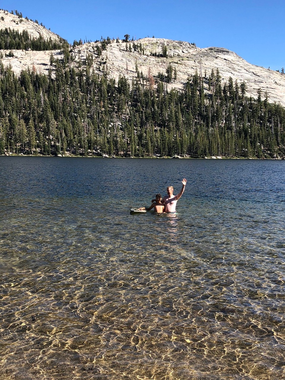 Vereinigte Staaten - Yosemite National Park - Schwimmen im See