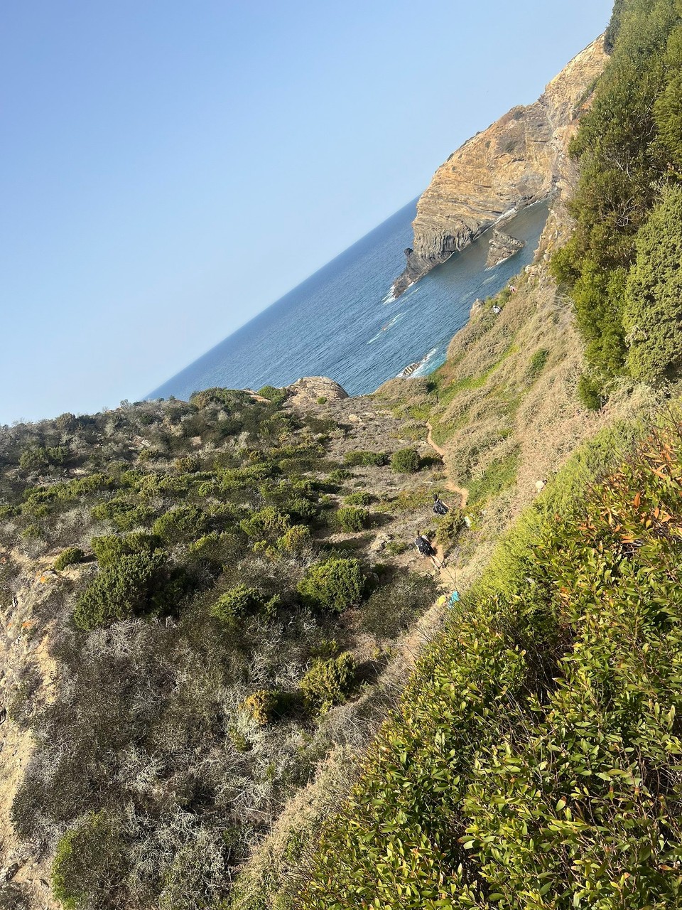 Portugal - São Teotónio - … und runter…..