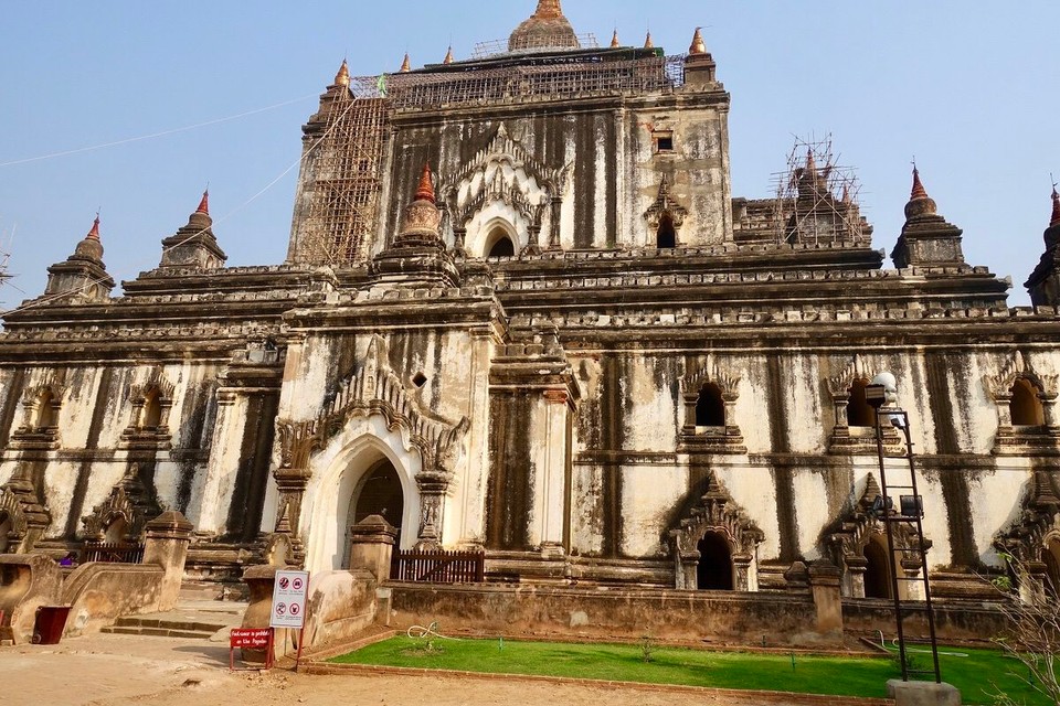 Myanmar (Burma) - Bagan - Thatbyinnyu Phaya