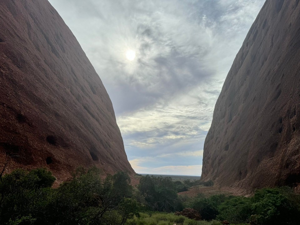 Australien - Yulara - Taluswärts.