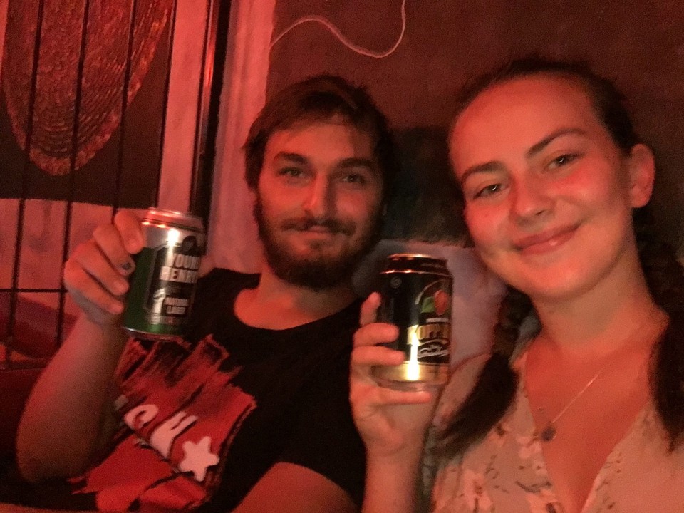 Australien - Alice Springs - So ein Abschlussabend ist schon was feines. Das wir nachts 4 Uhr ohne Heimflug dastehen, wusste ja keiner 