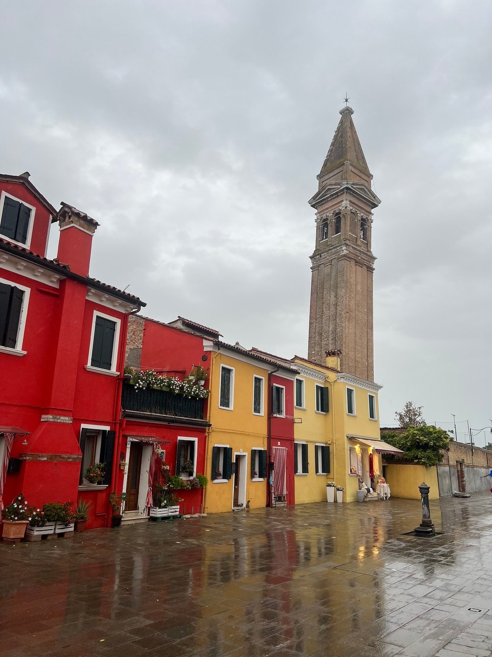 Italien - Venedig - Der Kirchturm ist richtig schief!