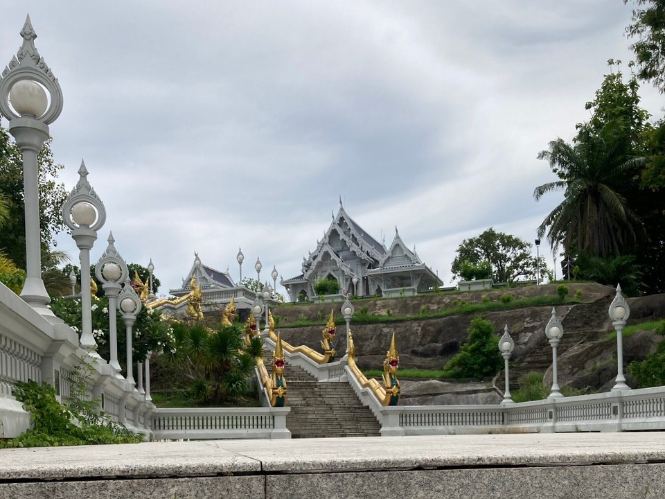 Thailand - Mueang Krabi - Wat Kaew Korawaram Tempel