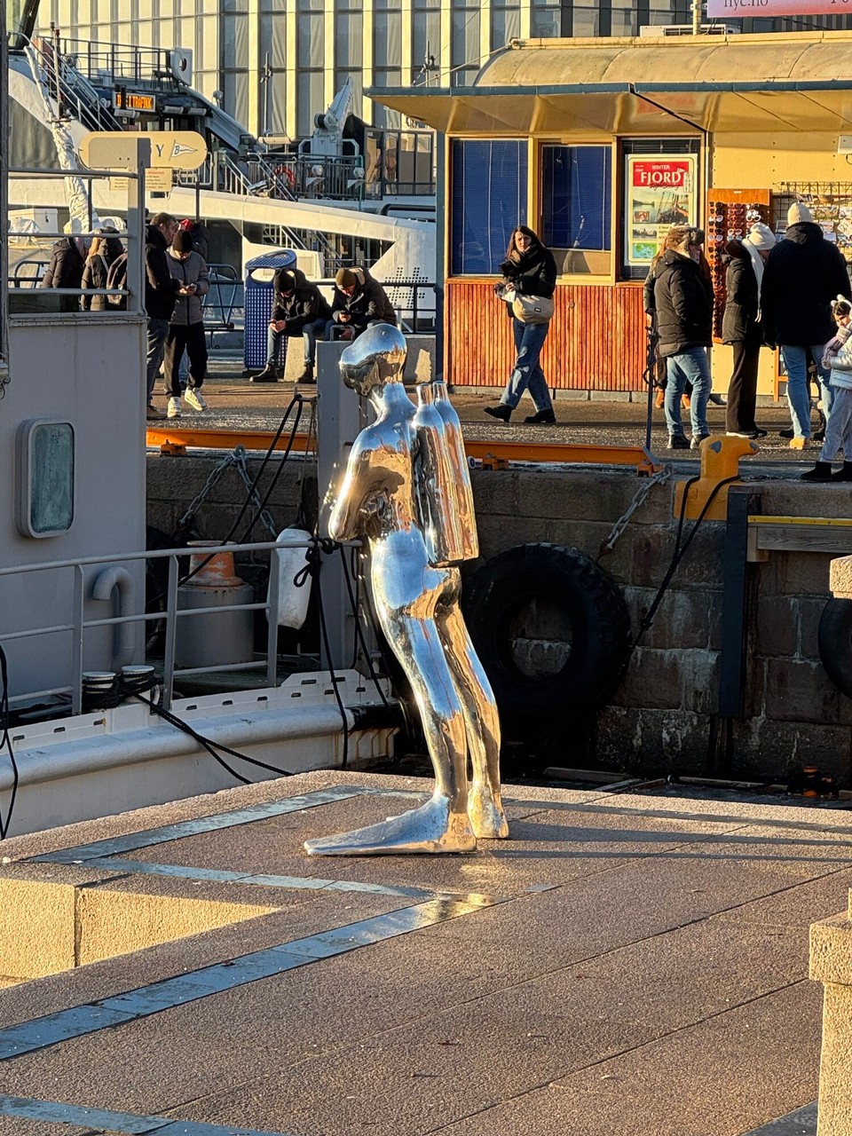 Norwegen - Oslo - Strahlend im Sonnenschein  :0)