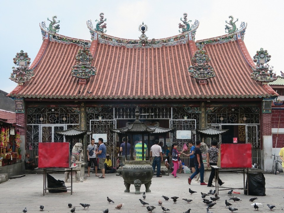 Malaysia - George Town - Temple chinois, pour rappeler des souvenirs a Fabrice