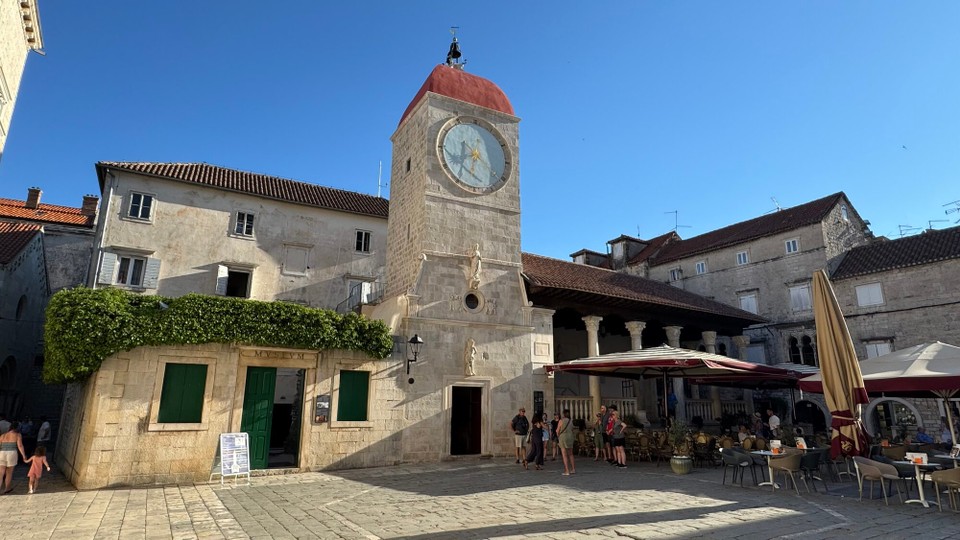 Kroatien - Trogir - Kirche vom heiligen Sebastian. Sie wurde im 15. Jahrhundert (1482 vollendet)