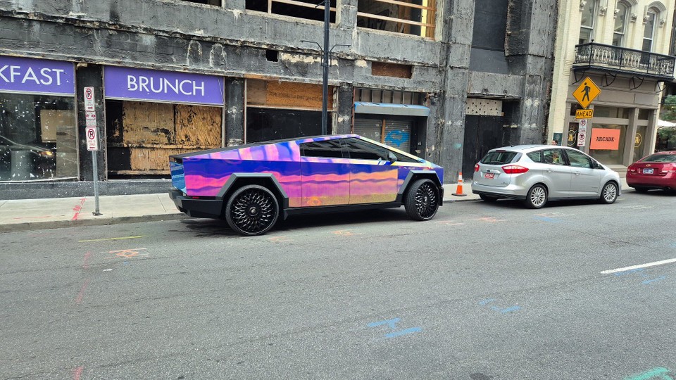 USA - Nashville - Es geht auch elektrisch. Aber hässlich, unfassbar hässlich.