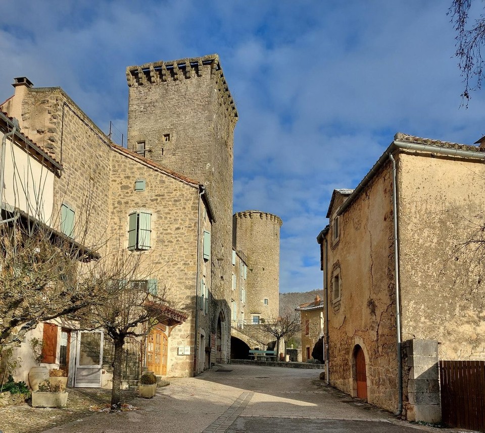 Frankreich - Banassac-Canilhac - und so sieht es innerhalb der "Stadtmauern" aus