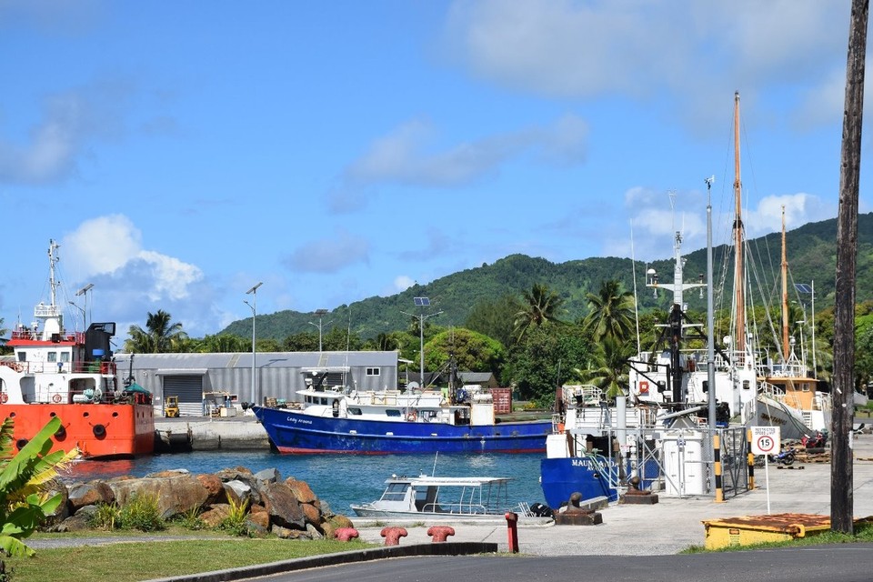 Cookinseln - Rarotonga - Der Hafen der Insel
