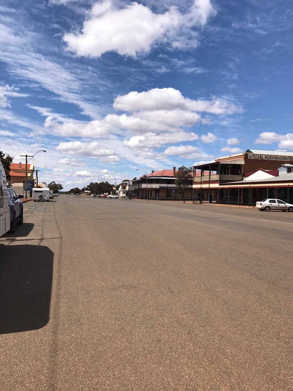  - Australia, Boulder, Kalgoorlie - Stopped for lunch at Coolgardie.. used to be  one of the biggest towns in WA with 2 stock exchanges and 20 pubs in 1900.. but now not so much!