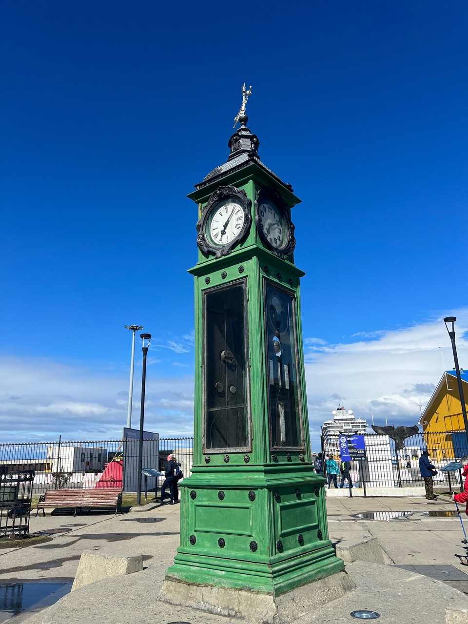Chile - Punta Arenas - Same clock as the morning- beautiful sky now!