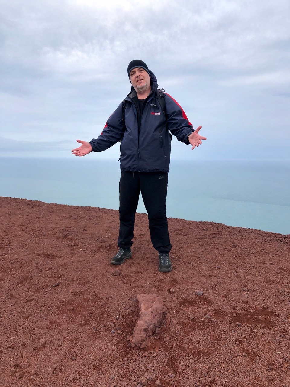 Island - Vestmannaeyjar - Ulli, der alte Seemann 😍 Zwei schöne Ferienwochen ohne Rasur…