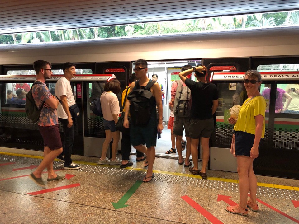 Singapur - Macpherson - Die genauen Regeln werden auch befolgt