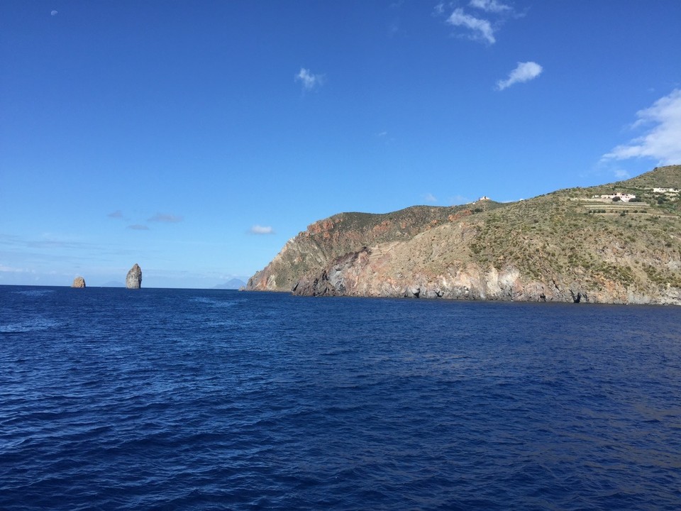  - Italy, Lipari - Cruising to Volcano Island