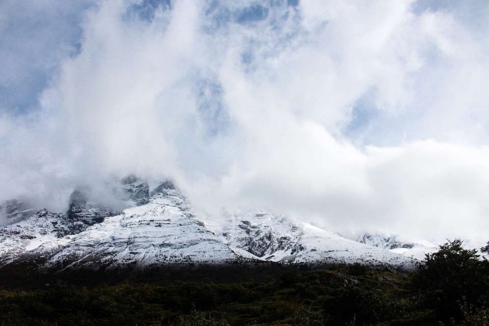 Chile - Torres del Paine - 3. Tag des W-Trek: Heute geht es zum Camp Chileno, mystische Morgenstimmung 