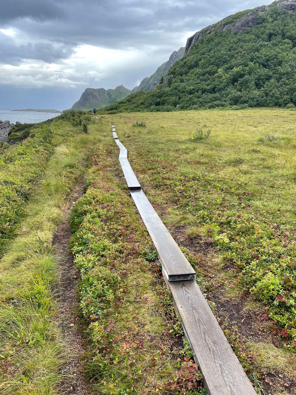 Norwegen - Myre - Ab und zu geht’s über Holzstege 