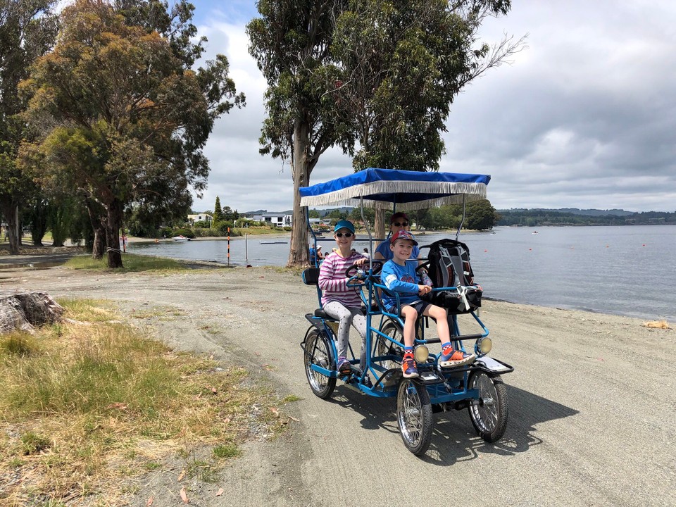 Neuseeland - Te Anau - Fast wie in Diano Marina...