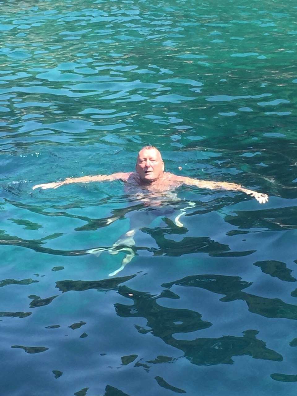 Kroatien -  - Baden in 24 Grad Wassertemperatur glasklar