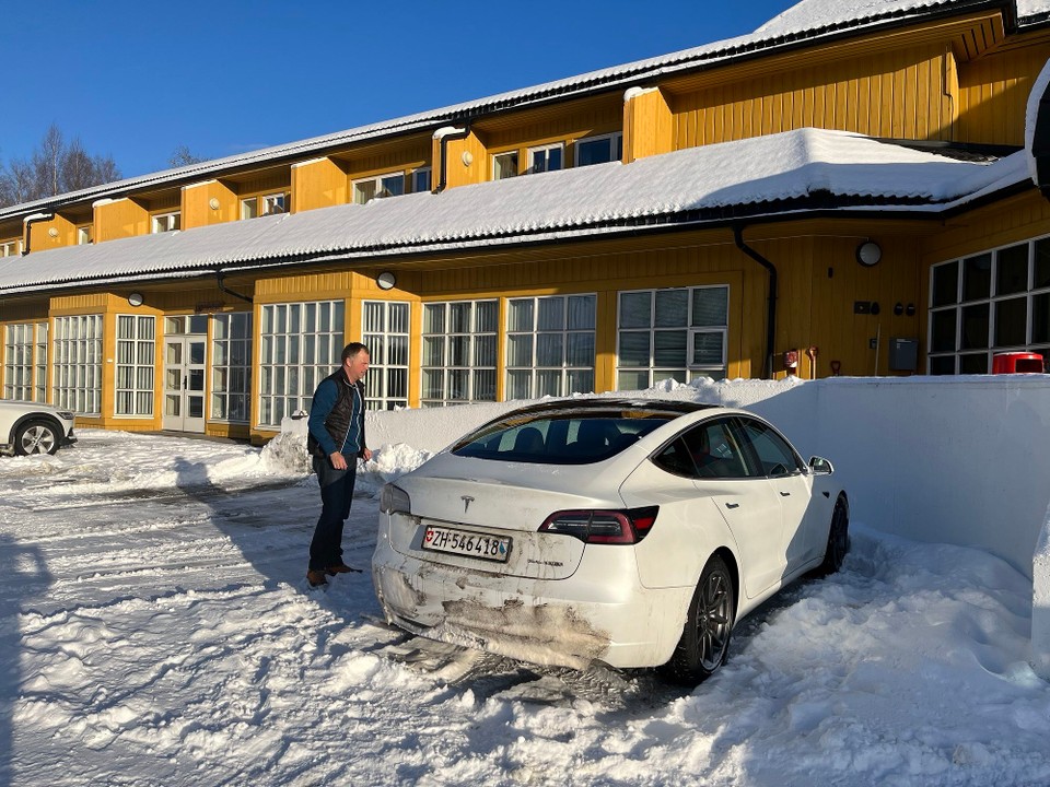 Norwegen - Trondheim - Auto fertig ‚ausgebudelt‘ und es kann losgehen. 