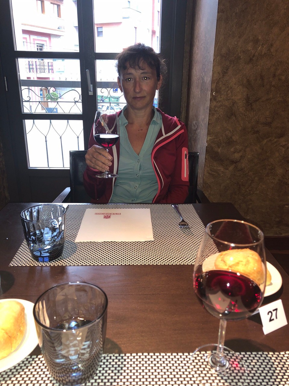 Spanien - Tineo - Wein und Wasser