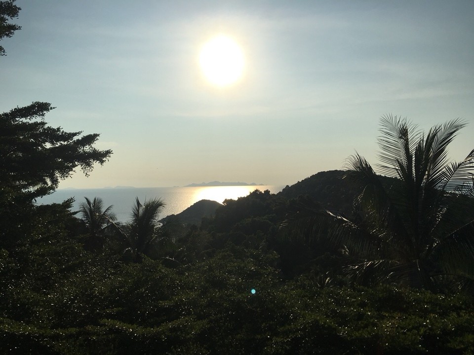 Destination 24 -  - Sonnenuntergang im Four Seasons