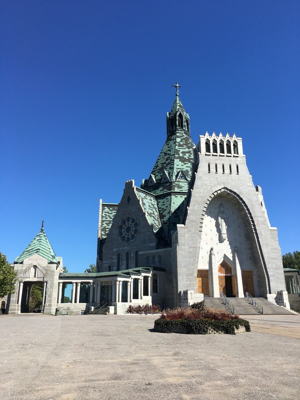 Canada - Trois-Rivières - Wunderschöne Kirche - und ein guter Stopp auf einer Fahrradtour 