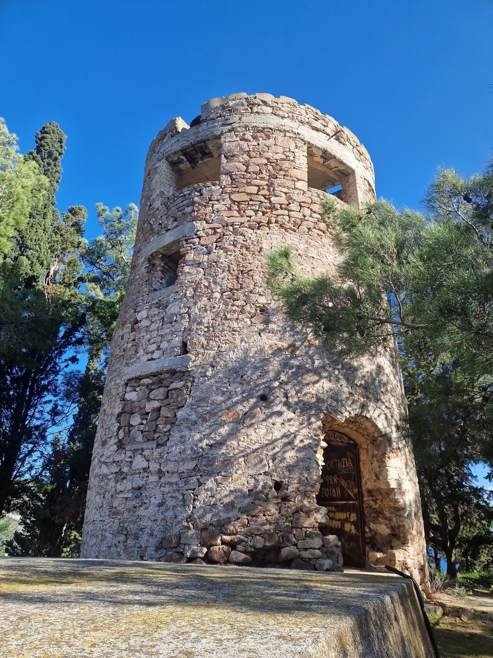 Griechenland - Poros - alte Windmühle 