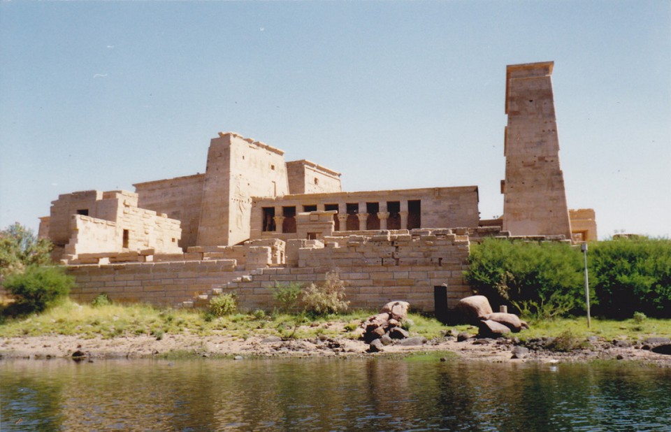 Ägypten - Assuan - Isis Tempel - heute!
