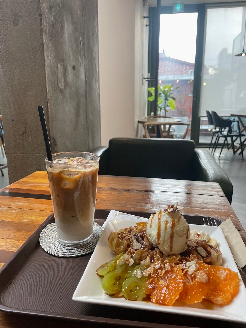 대한민국 - 서울특별시 - I mim Lieblingskafi: Iced Cafe Latte & Croffle!