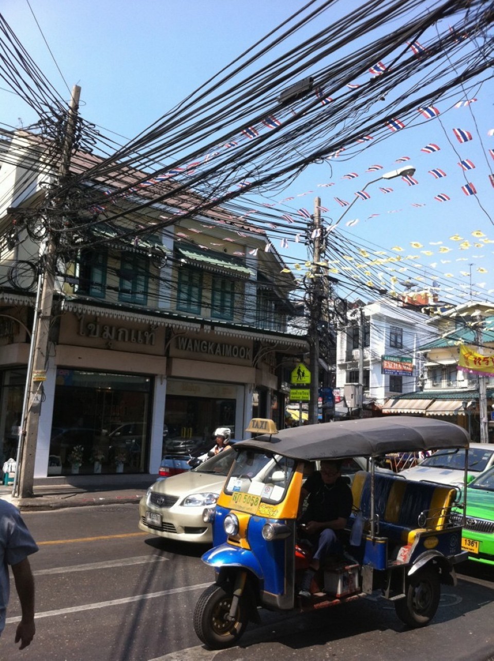 Thailand - Bangkok - Taxi Taxi Taxi Taxi