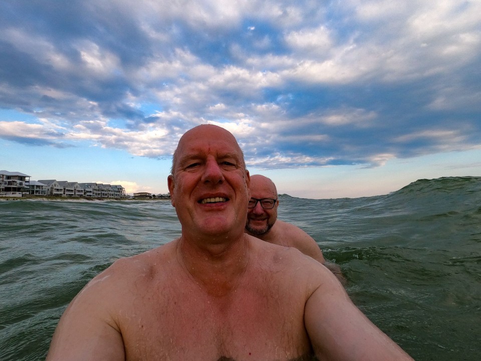 USA - Panama City - Nach 90 Minuten im Wasser werden nicht nur die Hände schrumpelig.