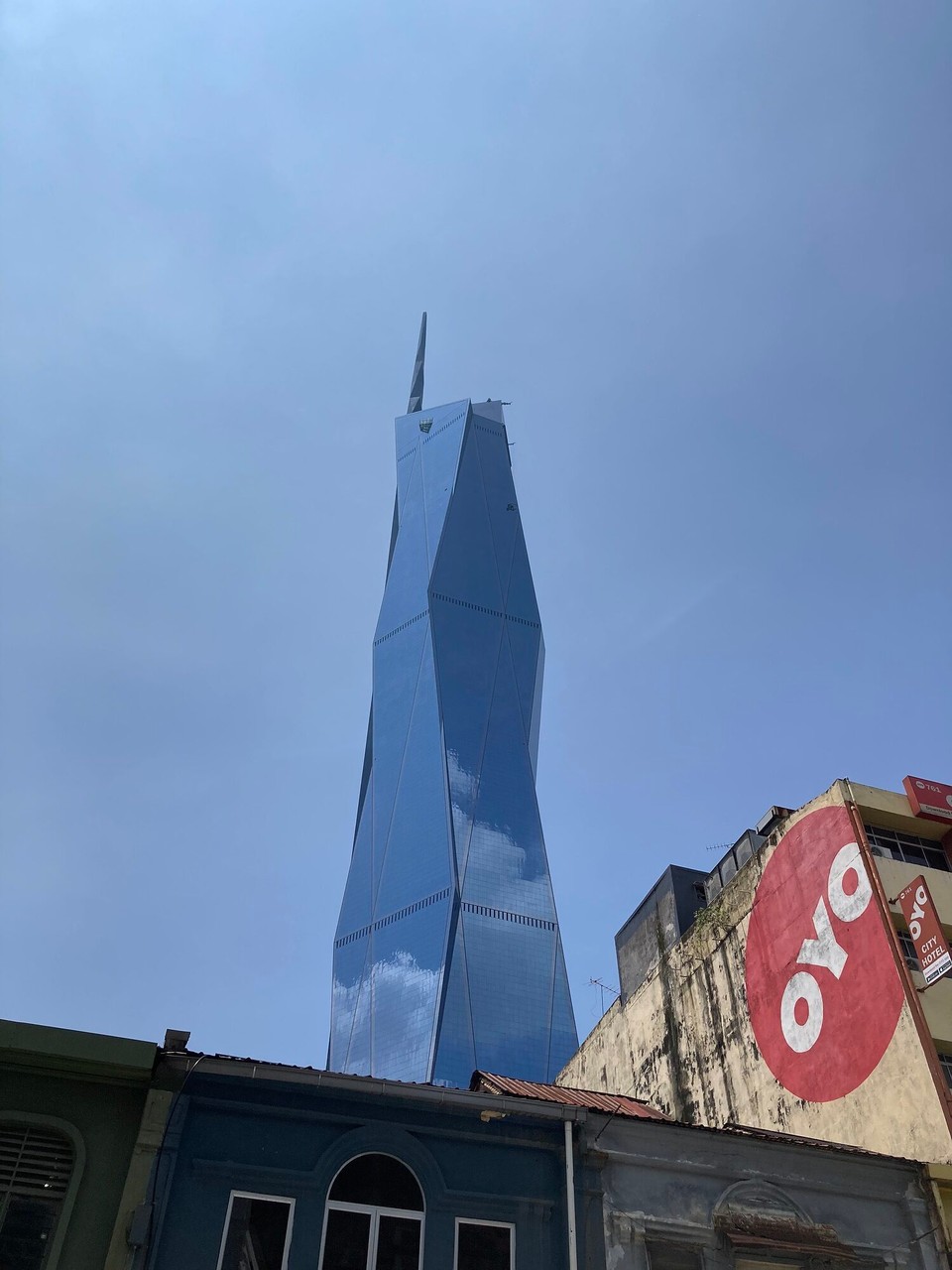 Malaysia - Kuala Lumpur - PNB 118 - interessanter Name