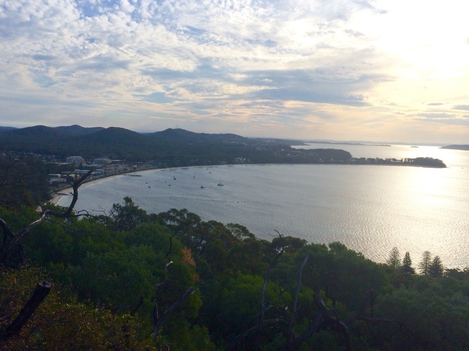 Australien - Anna Bay - Looking over Shoal Bay from Mount Tomaree. 