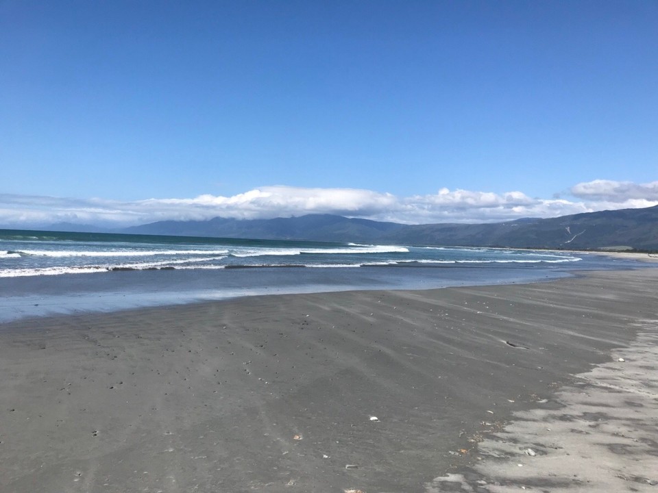 Neuseeland - Westport - Strand und Übernachtungsplatz in Westport 
