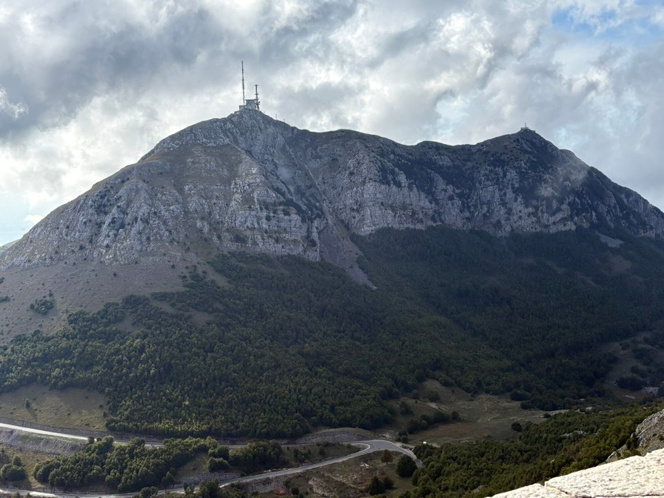 Montenegro - Cetinje - Schwarzer Berg 1.749m im Lovcen Nationalpark 