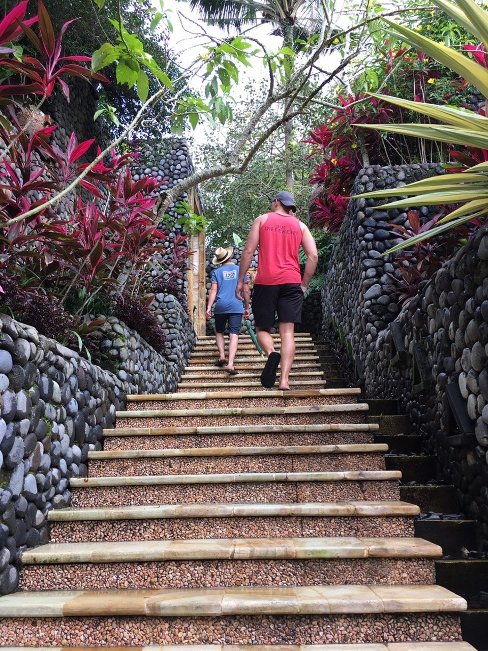 Indonesien - Gianyar - Hatte ich die Treppen erwähnt? 😋