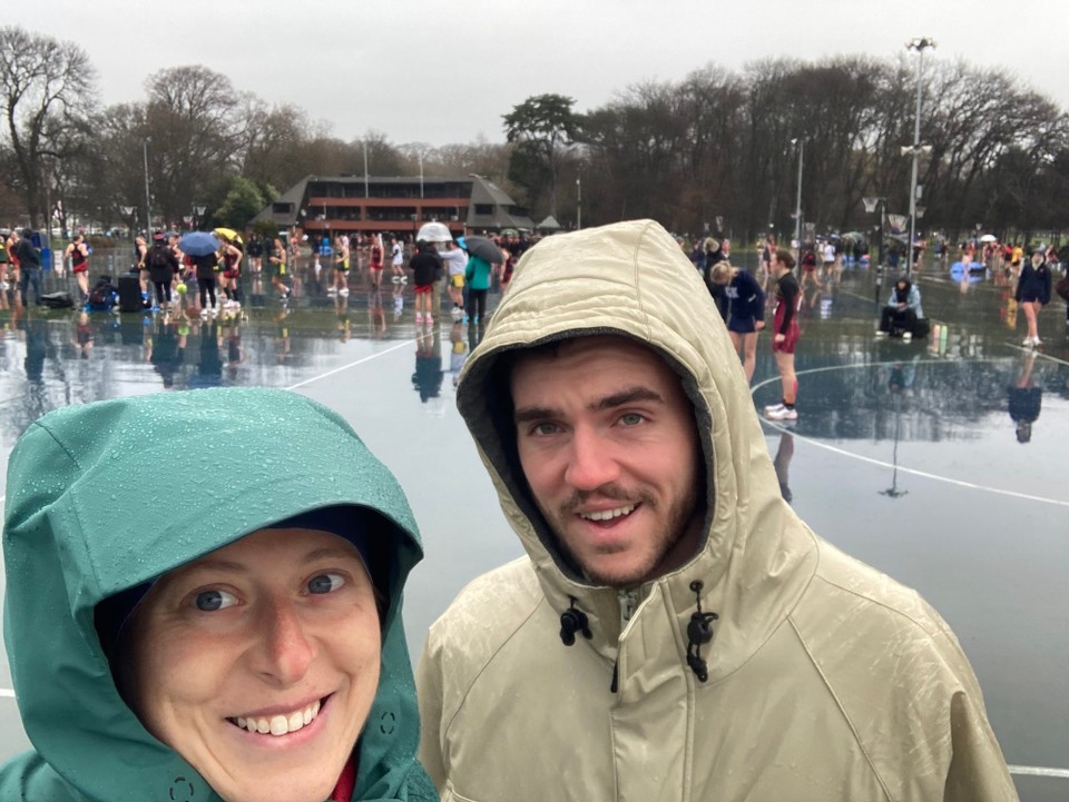 Neuseeland - Governors Bay - Am Samstag geht es erst zu einem Netball Spiel von Tochter Tessa und… 