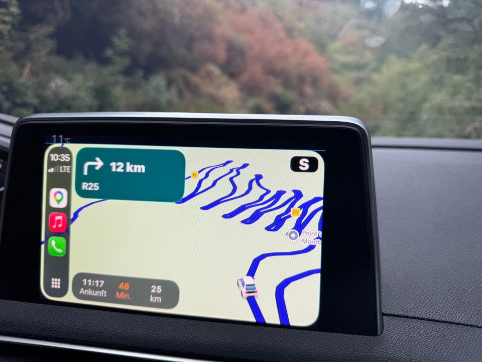 Montenegro - Cetinje - Wir versuchten trotzdem den Aussichtspunkt über Kotor zu erreichen.
Wir hatten die Hoffnung dass es sich etwas aufklären würde.