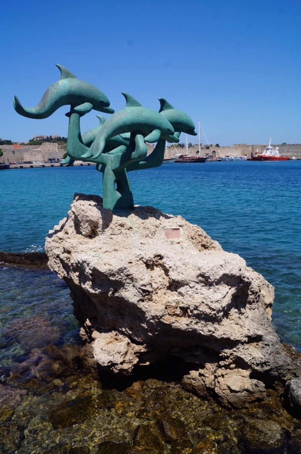 Griechenland - Rhodos - Jeder der hier war kennt die Delfine.