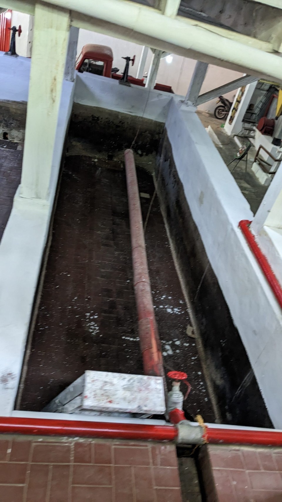 Kolumbien - Minca - Hier werden die Bohnen in verschiedenen Becken nach Qualität sortiert und gewaschen ? Ich weiß es nicht mehr :D