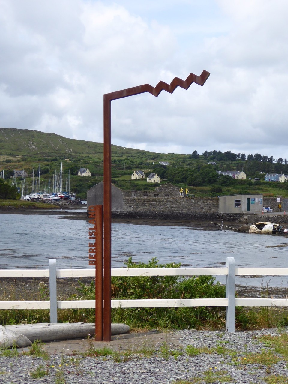 Ireland - Bere Island - Bere Island, measuring 11km by 5km, is essentially a holiday place, but has a population of 218. As well as the shop and bar in Rerrin, there is a primary school where Patrick and Rachael’s children attend. 