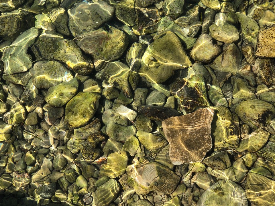 Kroatien - Grožnjan - Glasklares Wasser bei Umag auf der Rückfahrt