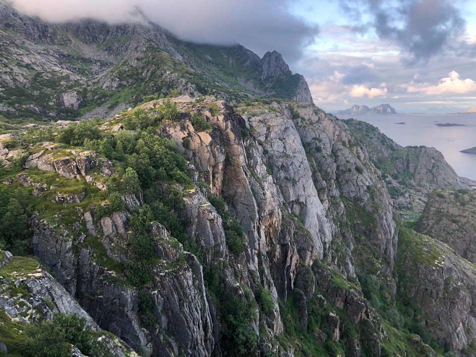 Norwegen - Henningsvær - Unter erster Aussichtspunkt