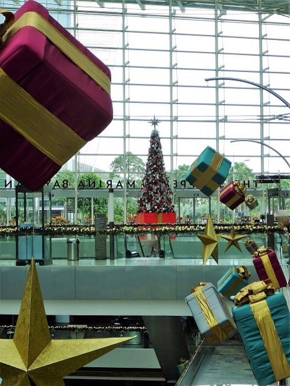 Singapur - Marina - In der Marina Bay Sands Shopping Mall 